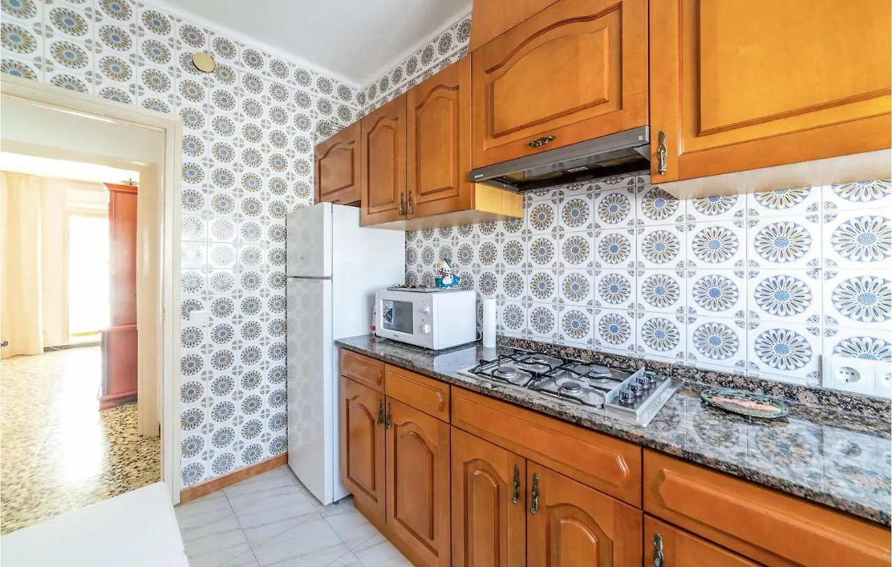 Stunning Apartment In Miami Platja With Kitchen L'L'Hospitalet de l'Infant Španělsko